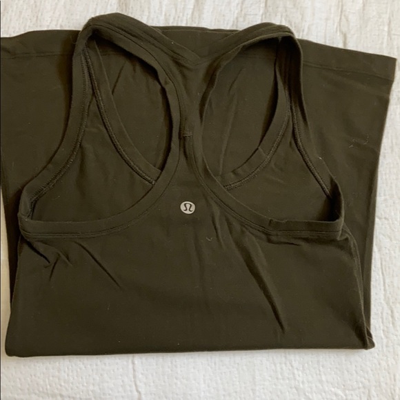 Lululemon Cool Razorback - Picture 3 of 4